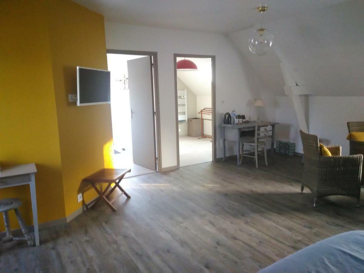 Les Muscaris Bed & Breakfast Le Minihic-sur-Rance Exterior foto